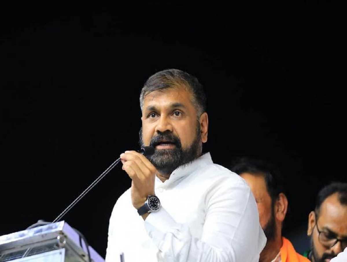 महाराष्ट्र में मिले जनमत के पीछे ईवीएम का प्रभाव : सचिन अहीर